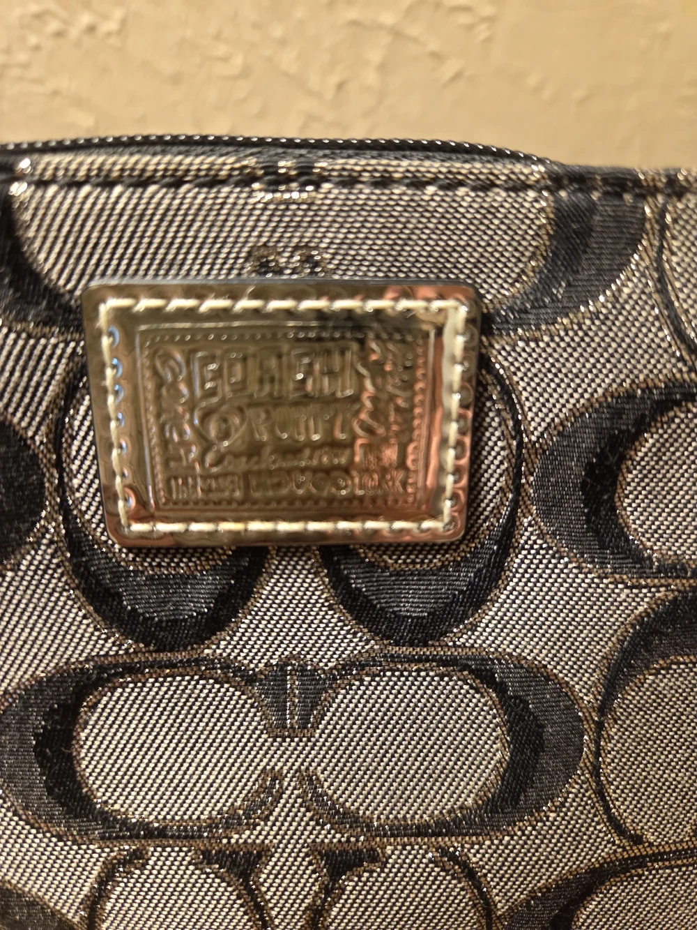 Coach Signature Poppy Canvas Wristlet in Charcoal/Black NWOT